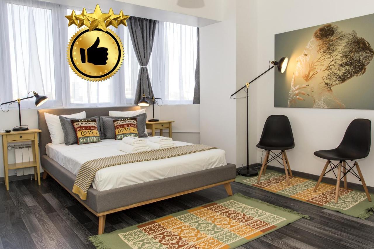 Studio L By Mrg Apartments Bukares Bagian luar foto