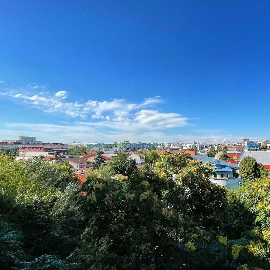 Studio L By Mrg Apartments Bukares Bagian luar foto